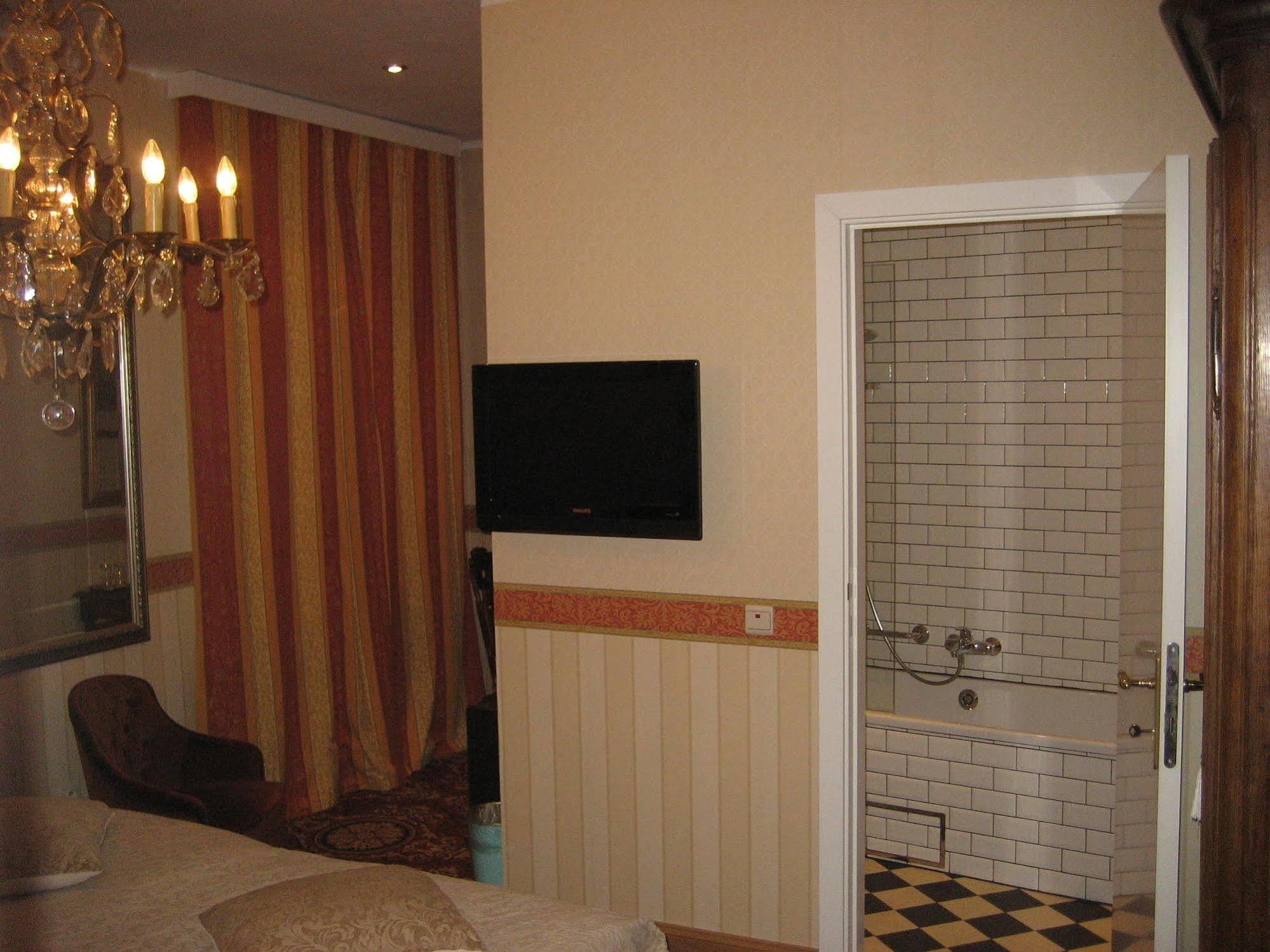 Avenue Hotel By F-Hotels Blankenberge Exteriör bild